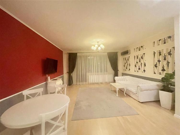 Apartament cu 3 camere decomandat în Herăstrău
