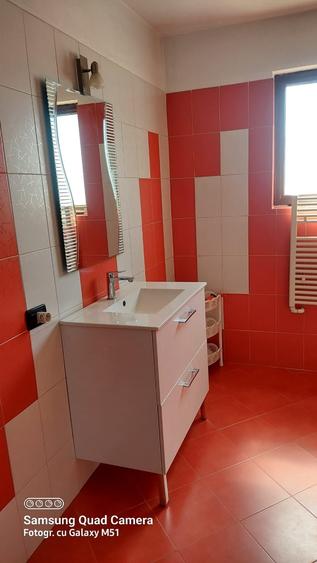 Casă cu 4 camere cu Teren 250 Mp în Faraoani