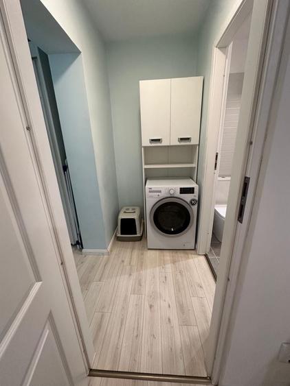 Apartament cu 2 camere semidecomandat în Calea București