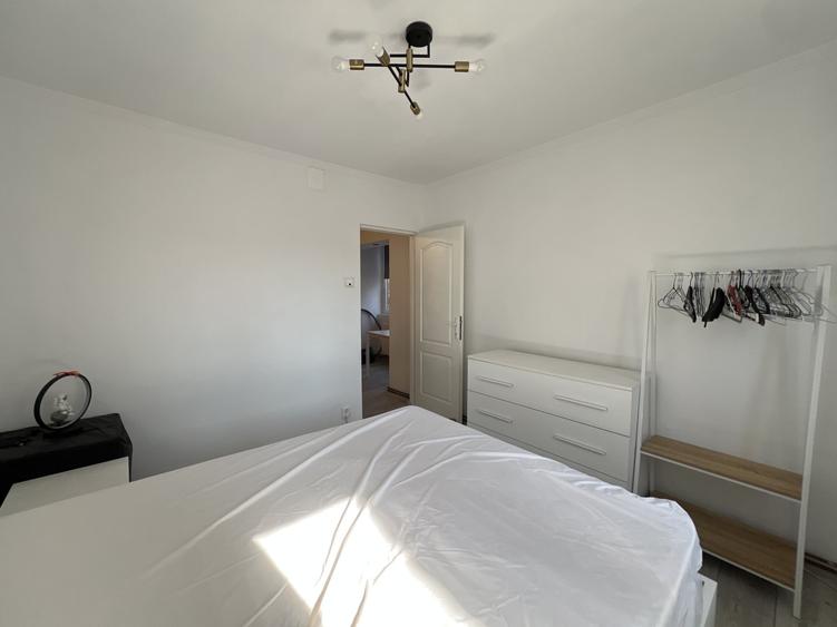 Apartament cu 2 camere nedecomandat, mobilat în Girocului