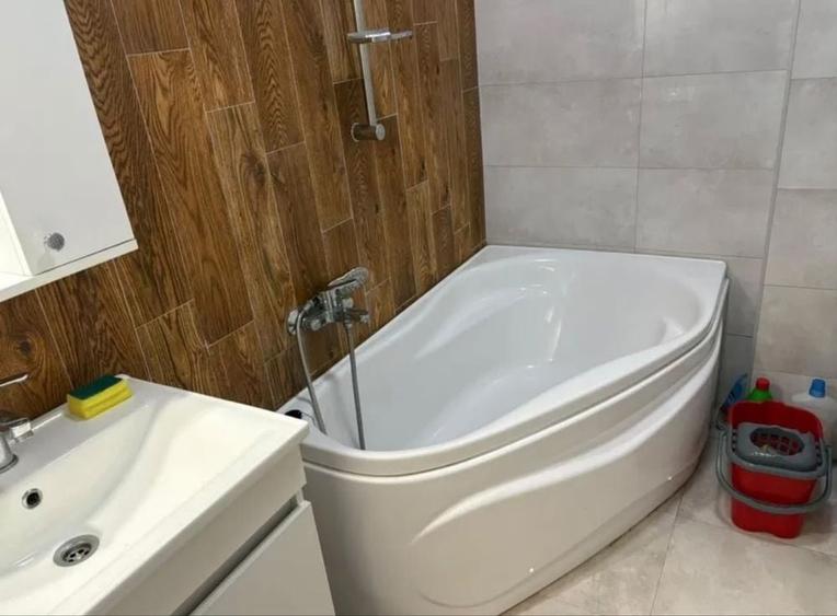 Apartament cu 2 camere nedecomandat în Chiajna