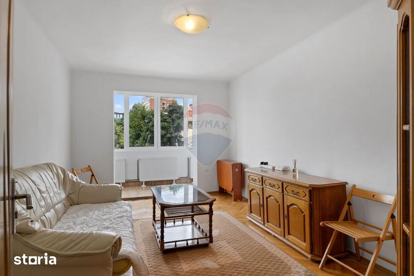 Apartament cu 2 camere decomandat, mobilat în Podgoria