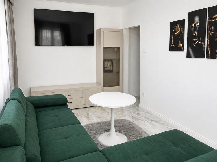 Apartament cu 3 camere, mobilat în Olimpia-Stadion