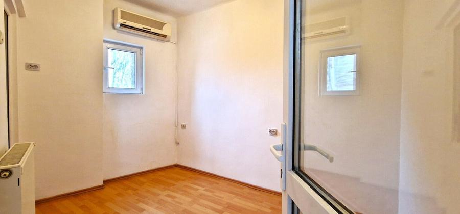 Apartament cu 3 camere semidecomandat, mobilat în Cișmigiu