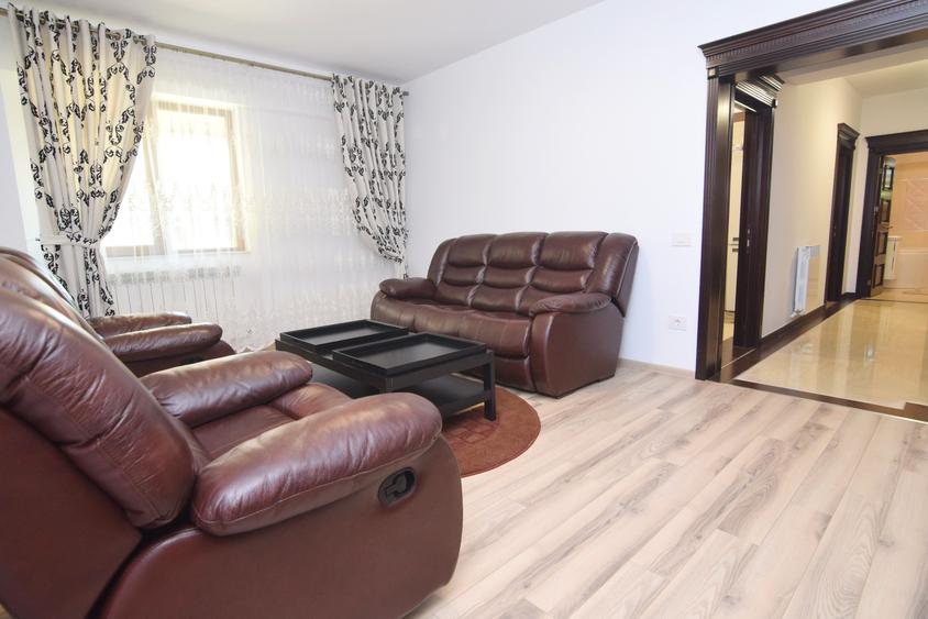 Apartament cu 2 camere decomandat în Moara de Vânt
