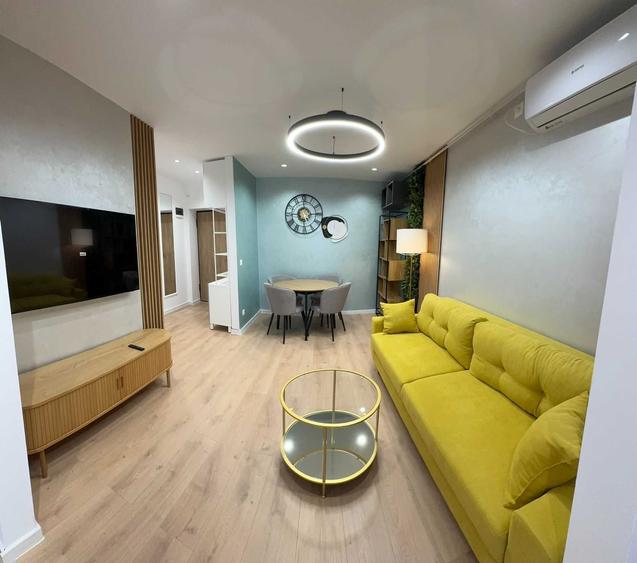 Apartament cu 2 camere semidecomandat în Central