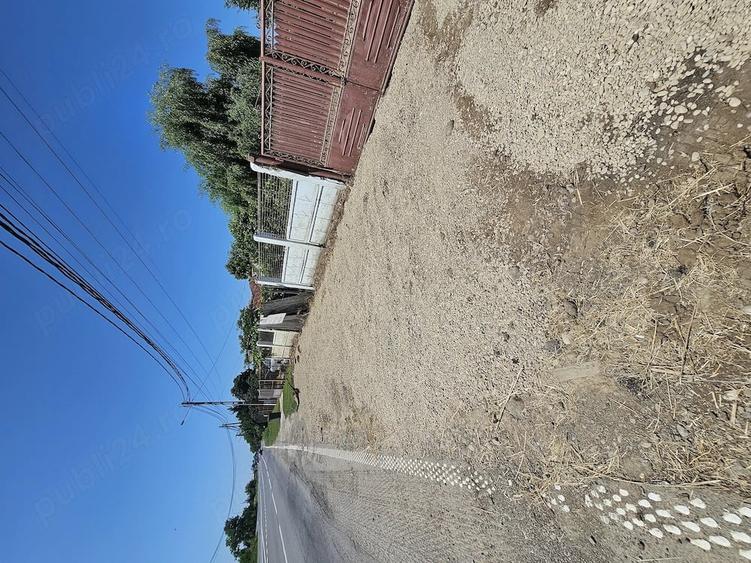 Casă cu 5 camere cu Teren 2974 Mp în Albești-Paleologu