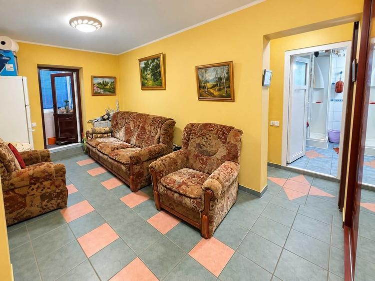 Apartament cu 2 camere decomandat în Aviației