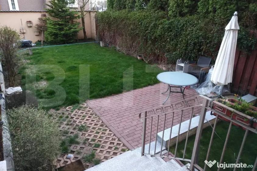 Casă cu 5 camere cu Teren 350 Mp în Bună Ziua