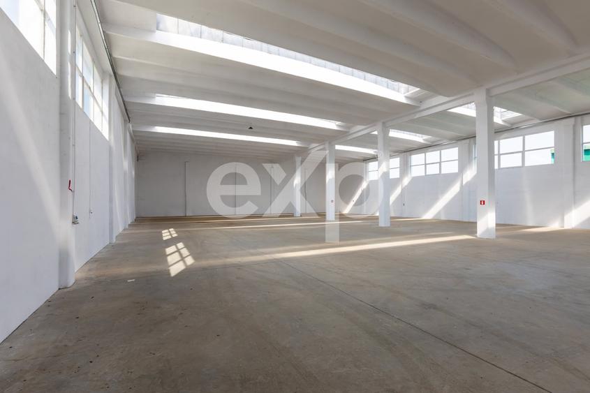 Spațiu industrial, de 1,001.5999755859 mp, în Calea Moinești