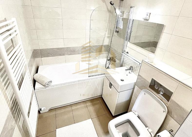 Apartament cu 2 camere semidecomandat, mobilat în Bună Ziua