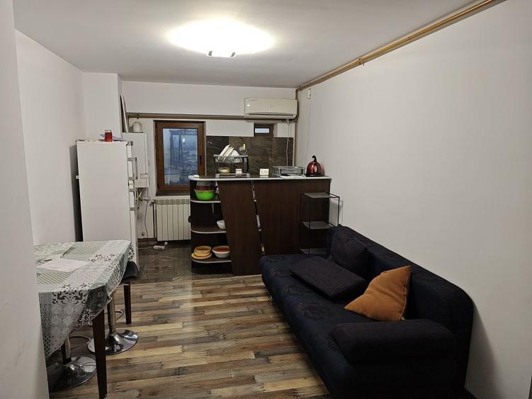 Apartament cu 2 camere decomandat, mobilat în Gara