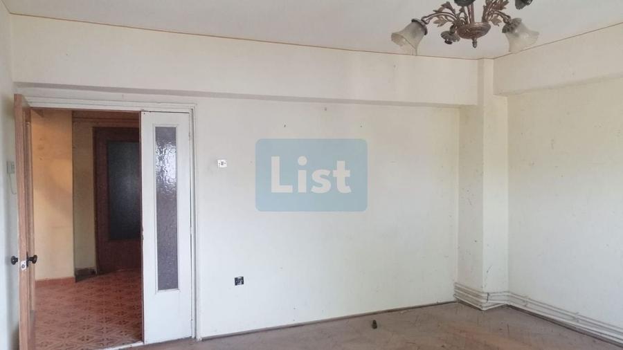 Apartament cu 4 camere decomandat în Dorobanți