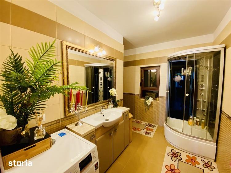 Casă cu 4 camere cu Teren 475 Mp în Șura Mare