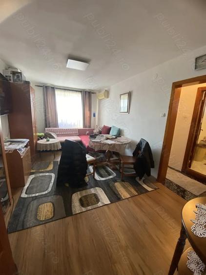 Apartament cu 3 camere semidecomandat în Militari