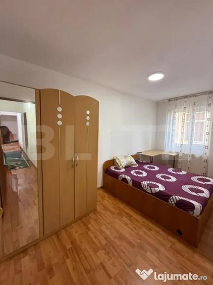 Apartament cu 3 camere decomandat în 9 Mai