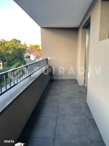 Apartament cu 3 camere în Hașdeu