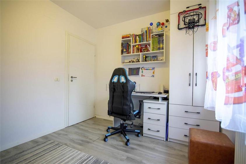 Duplex cu 3 camere cu Teren 316 Mp în Moșnița Veche