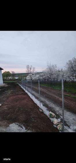 Casă cu 4 camere în Călugăru