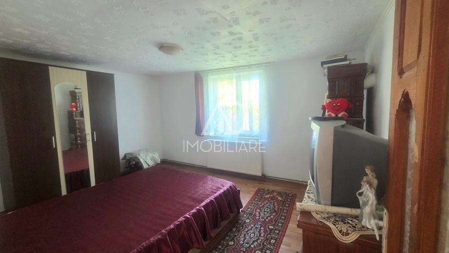 Casă individuală cu 3 camere cu Teren 1172 Mp în Corșoru