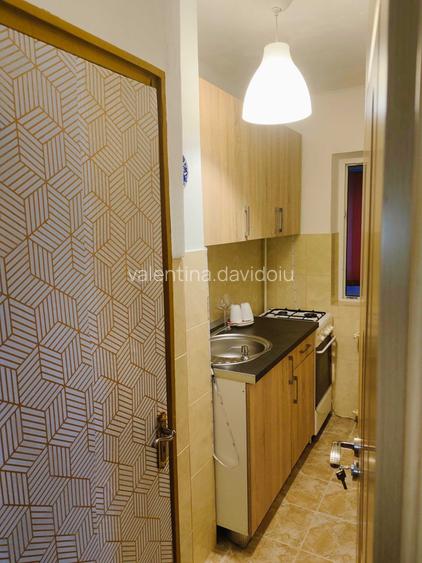 Proprietar inchiriere garsoniera la distanta de maxim 100 metri metrou Crangasi