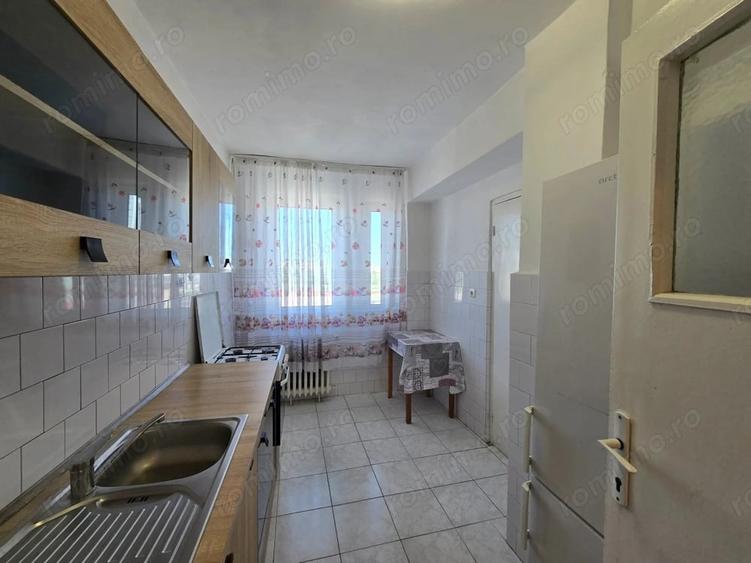 Apartament cu 2 camere decomandat, mobilat în Circumvalațiunii