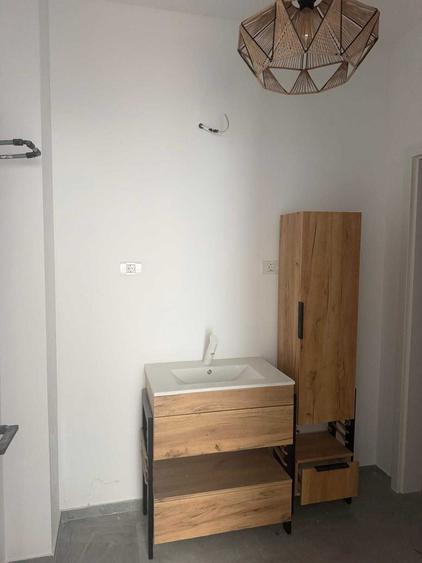 Spațiu comercial, de 485 mp, în Central