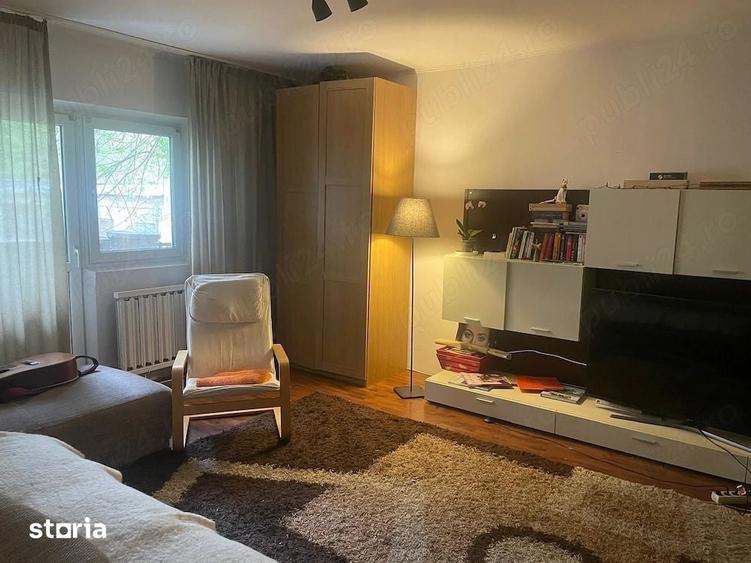 Apartament cu 4 camere în Rahova — fotografia 1