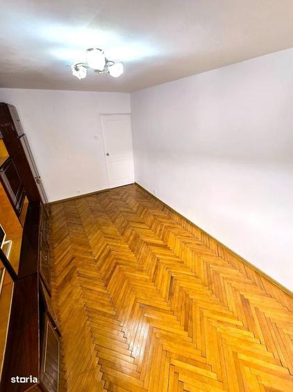 Apartament cu 2 camere decomandat în Micro 17