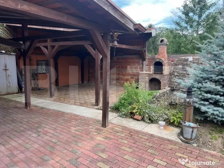 Casă cu 4 camere cu Teren 637 Mp în Titulescu