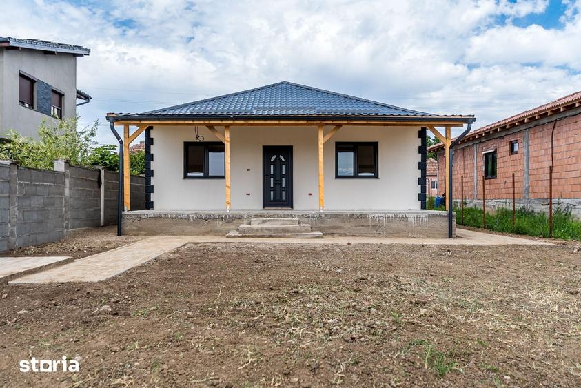 Casă cu 4 camere cu Teren 511 Mp în Grădiște