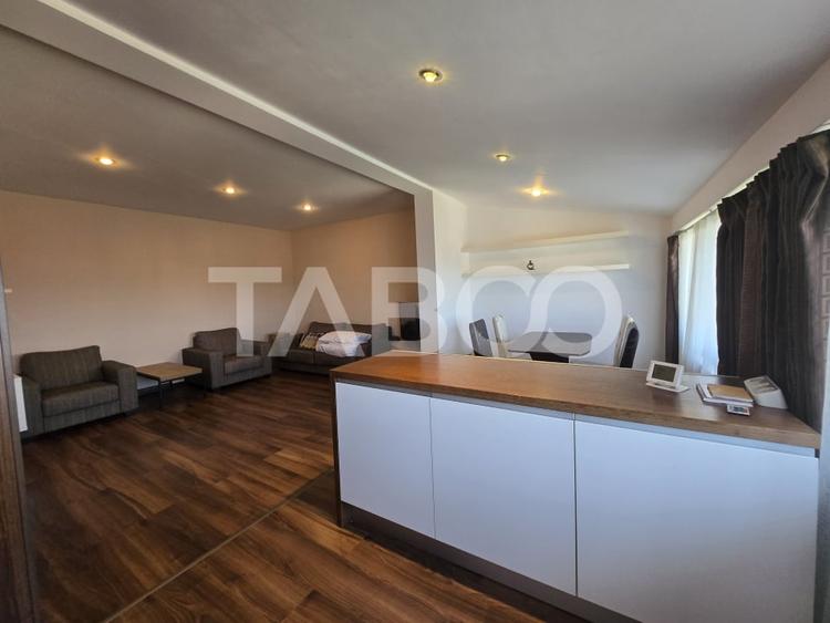 Apartament cu 3 camere decomandat, mobilat în Tilișca