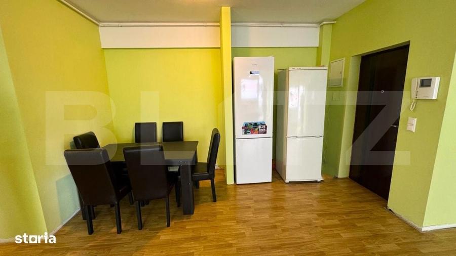 Apartament cu 3 camere în Independenței