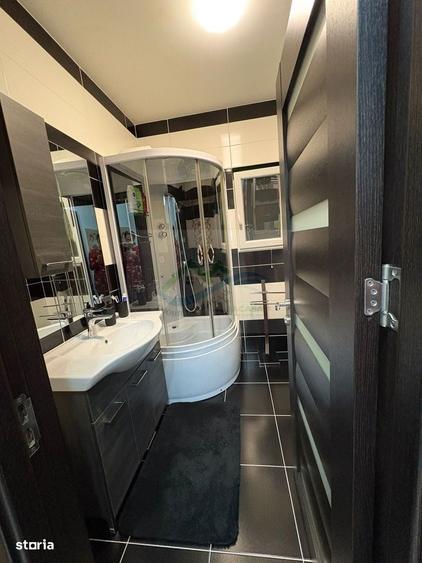 Apartament cu 2 camere decomandat în Paltin