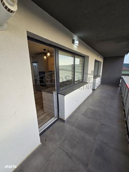 Apartament cu 3 camere decomandat în Baciu