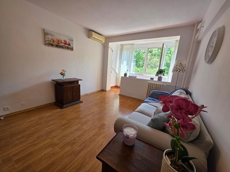 Apartament cu 2 camere decomandat, mobilat în Obor