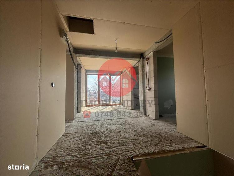 Casă cu 4 camere în Ultracentral