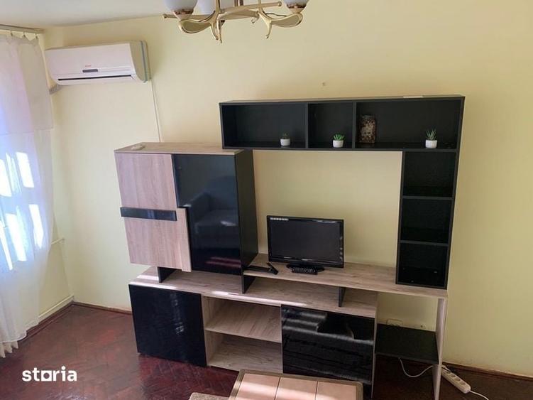 Garsoniera moderna si spatioasa zona 0 - 1