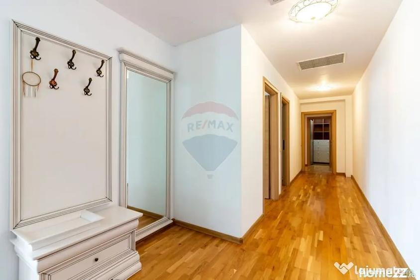 Apartament cu 4 camere decomandat în Nordului
