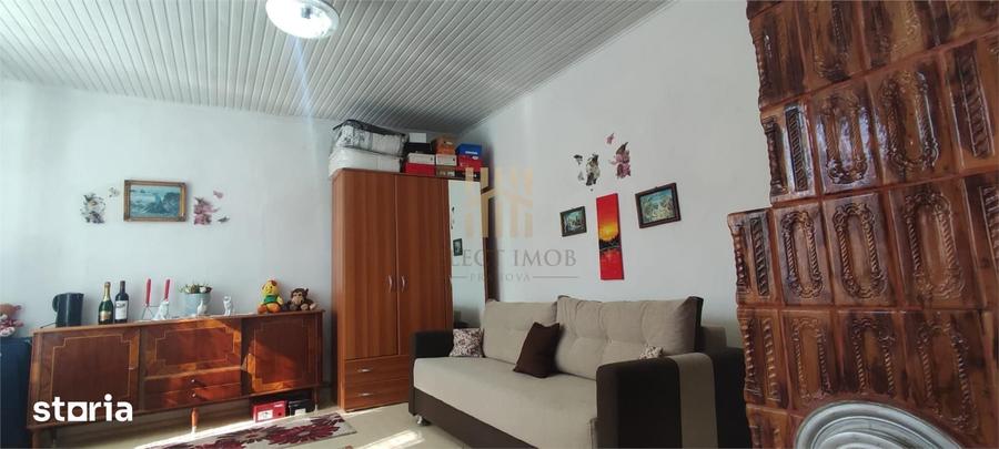 Casă cu 3 camere cu Teren 1790 Mp în Filipeștii de Pădure