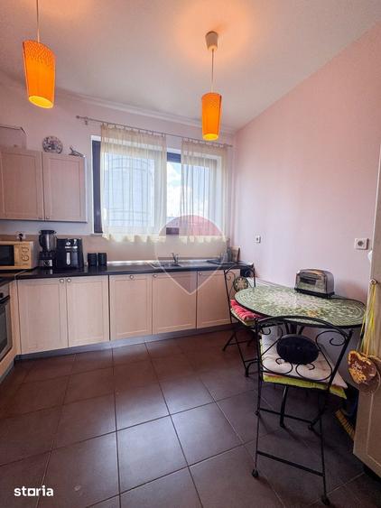 Apartament cu 3 camere în Aviatorilor