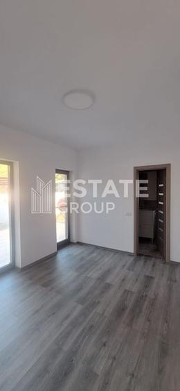 Duplex cu 3 camere cu Canalizare în Moșnița Veche