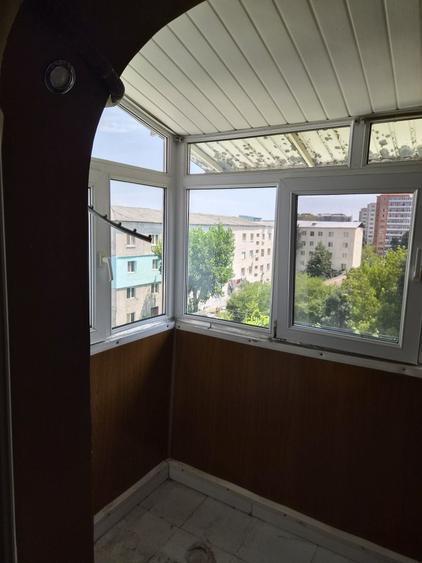 Vand apartament 2 camere - 1