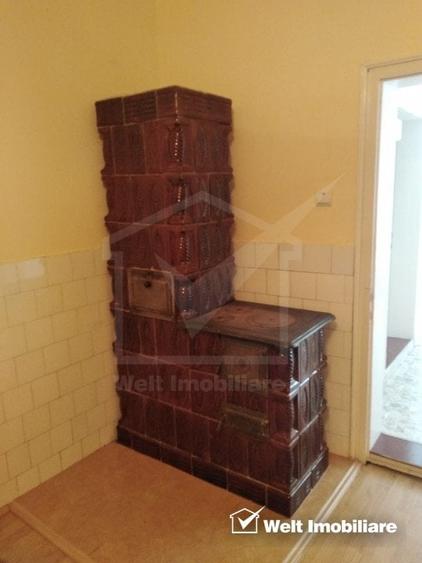 Casă individuală cu 4 camere cu Canalizare în Sâncraiu