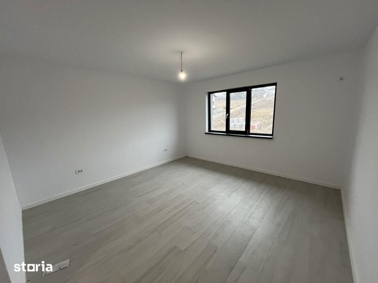 Apartament cu 2 camere în Podu Roș