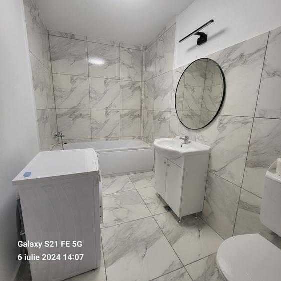 Apartament cu 2 camere decomandat în Florești
