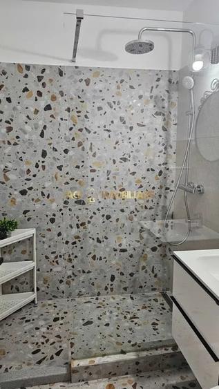 Apartament cu 2 camere decomandat, mobilat în Pajura