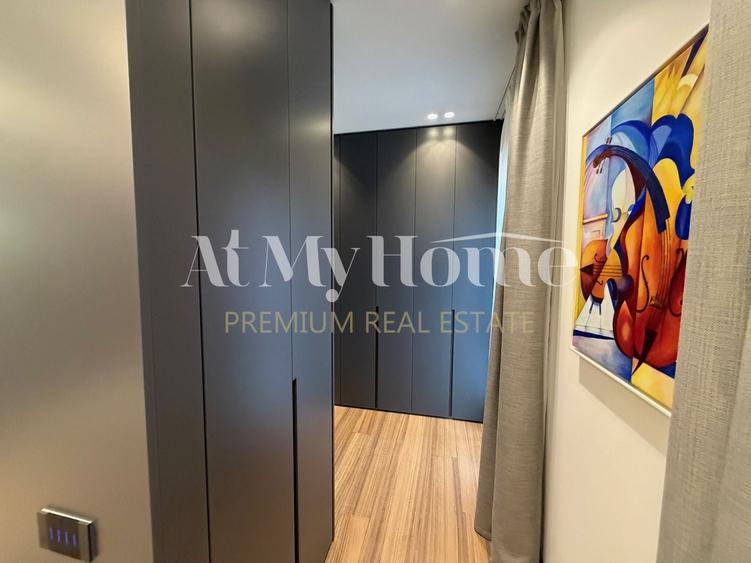 Penthouse cu 5 camere decomandat, mobilat în Băneasa