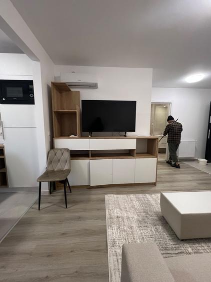 Apartament cu 2 camere decomandat, mobilat în Theodor Pallady