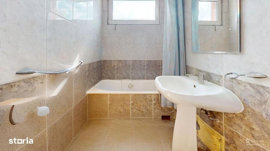 Apartament cu 2 camere semidecomandat în Gemenii